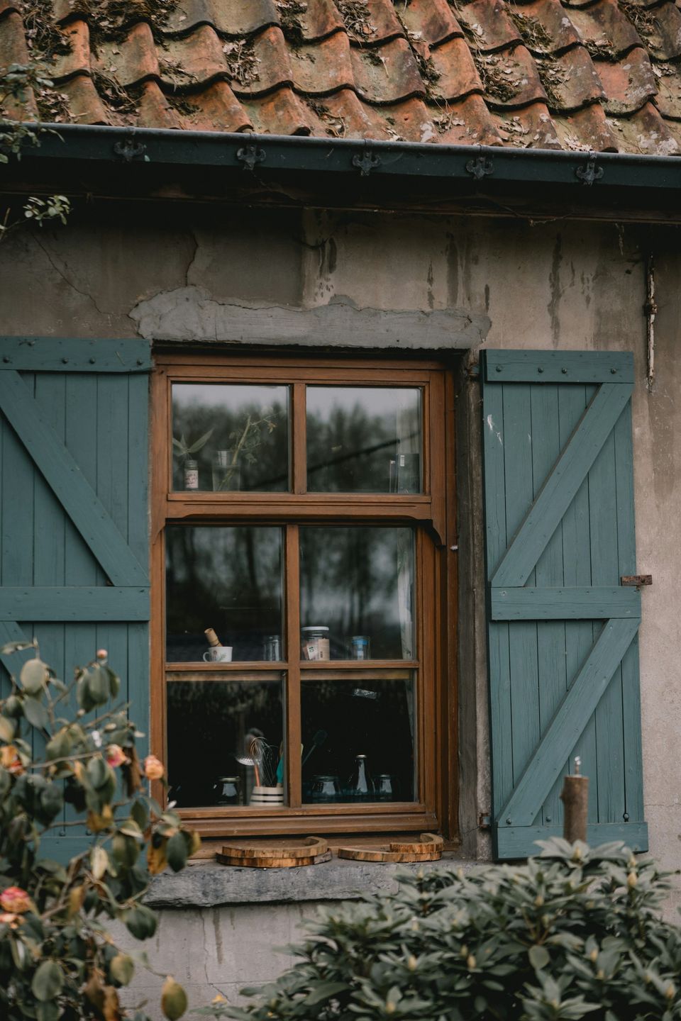 Fenêtre et volets battants peints